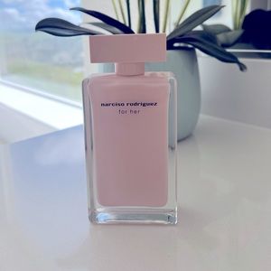 Narciso Rodrigues For Her perfume. New. Full. Now box
